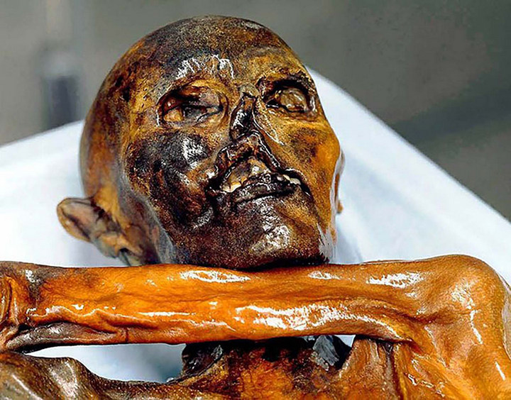 BYL LEDOVÝ MUŽ ÖTZI ŠAMAN?